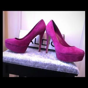 Aldo Bright Fuchsia Suede Platform Pumps